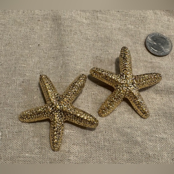 Jewelry - Gold Starfish Decorative earrings